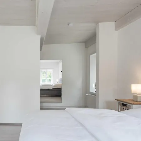 Watt-lounge Zwischen Husum Und Nordstrand Appartamento *